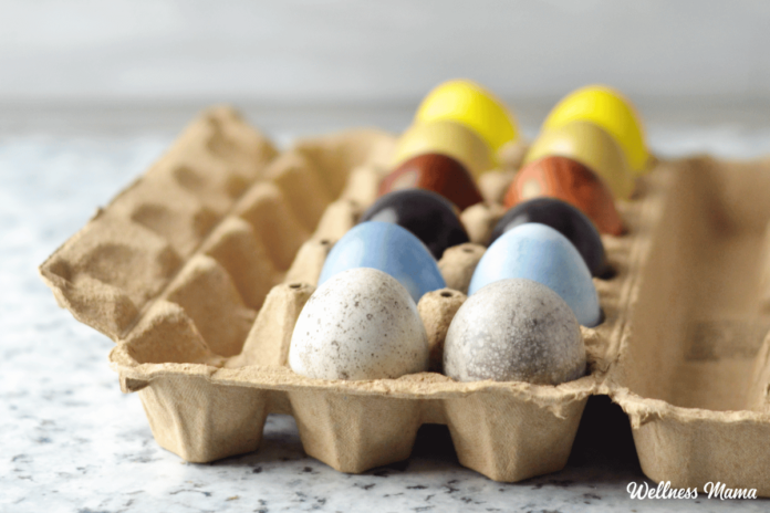 Easter-Eggs-With-Natural-Egg-Dye.png