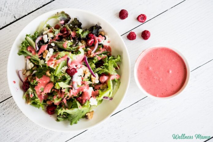 Raspberry-Vinaigrette-Salad-Dressing-Recipe.jpg